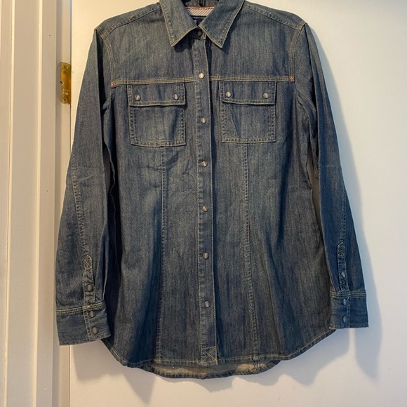 ⚫️ New Tommy Hilfiger denim shirt small snaps - Picture 4 of 6